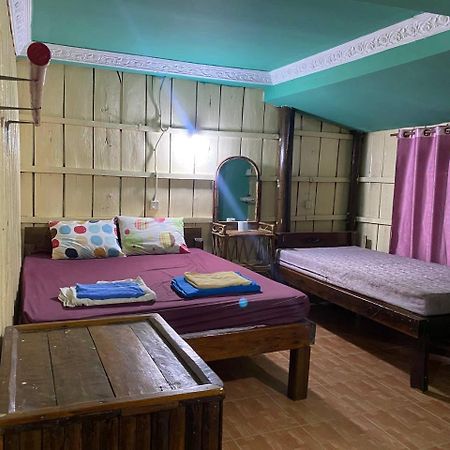 Para Hostel Kohrong Kaoh Touch Zewnętrze zdjęcie